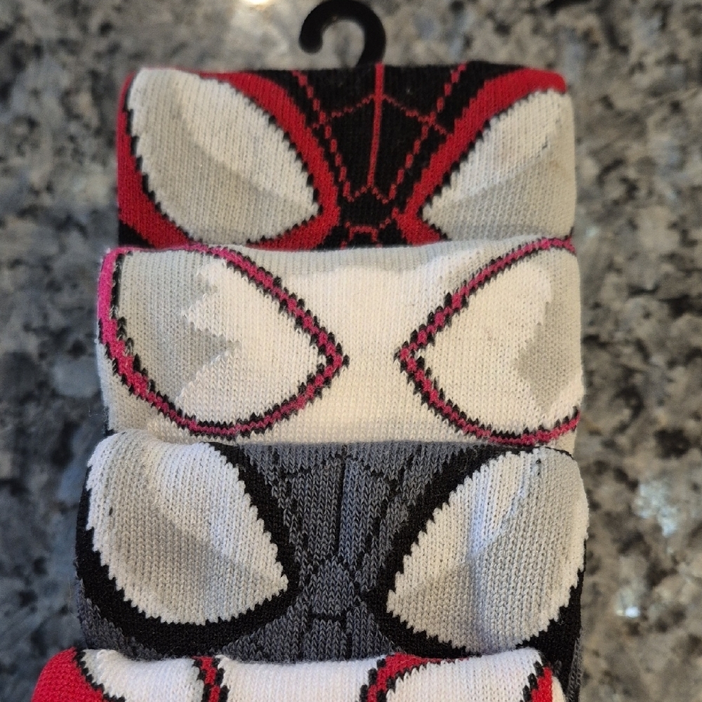 Marvel Spider-Man Themed Crew Socks Set - Picture 7 of 7